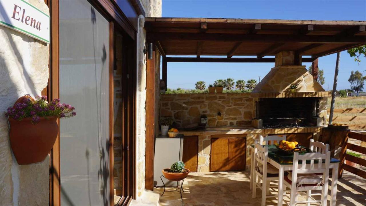 Studio Eleni - Oasis Holiday Houses Коккинос Пиргос Экстерьер фото